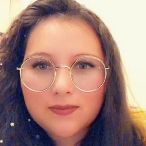 Meet your Posher, Isabel